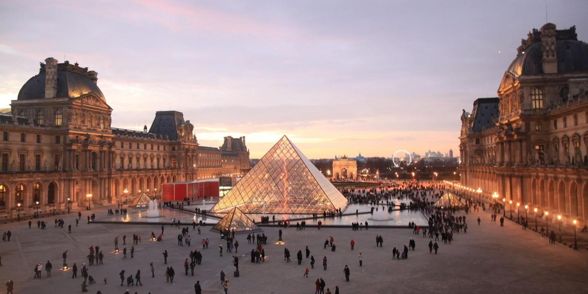 Chic Apartment With Superb View Of The Eiffel Tower 생드니 외부 사진