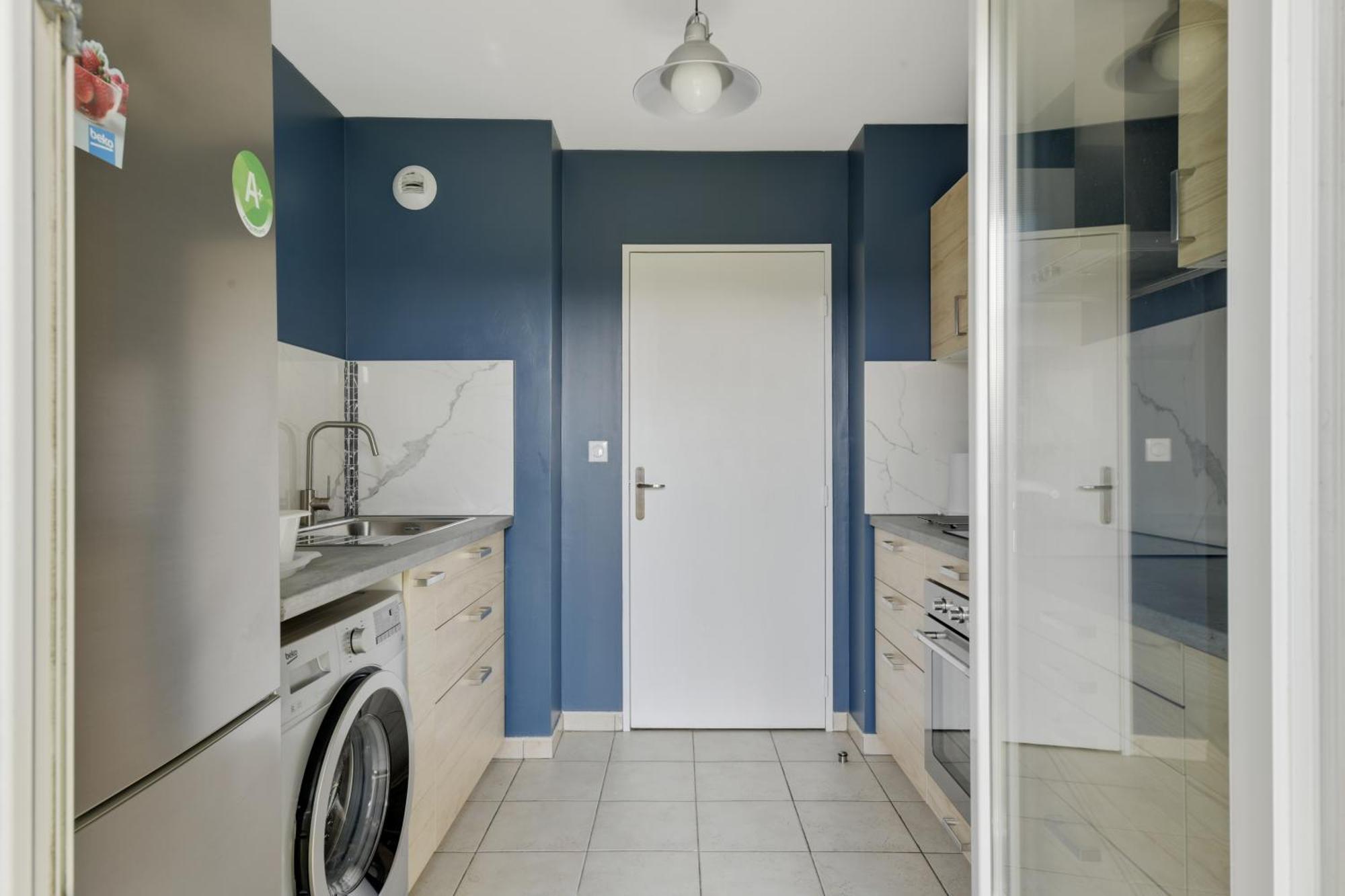 Chic Apartment With Superb View Of The Eiffel Tower 생드니 외부 사진